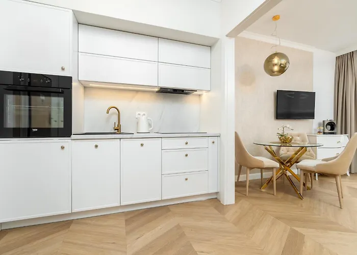 Margi Gold Studio, Very Lux, Old Town, Aircon